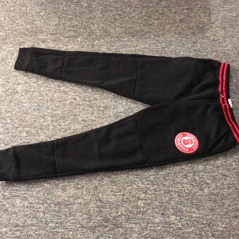 Black sweatpants
